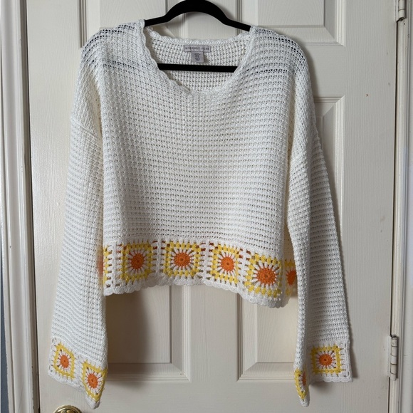 Sincerely Jules White and Yellow V-Neck Sweater with Floral Accents - Picture 1 of 7